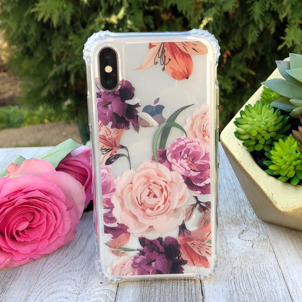 NEW iPhone Xs/X/8+/7+/8/7 Rose Garden Case 💐🌷🌹